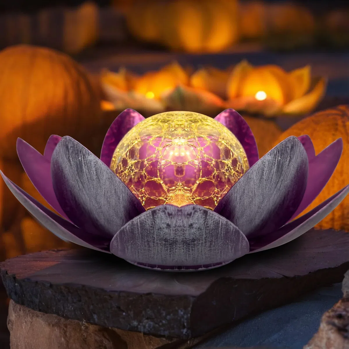 lampe solaire d'extérieur, fleur de lotus lanterne solaire avec des effets lumineux blanc chaud lumineux, IP44 étanche lampes solaires de jardin pour terrasse, cour, pelouse, balcon(a) (Argent Violet)