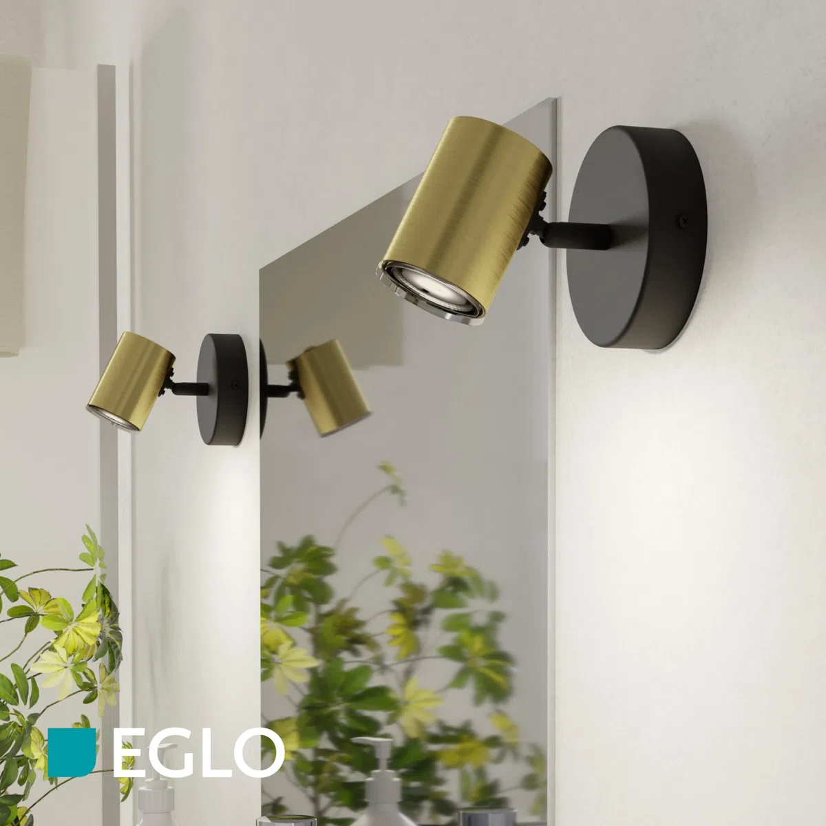 Eglo Applique murale Consuma 1, lampe salle de bain avec spot orientable, luminaire chambre métal noir et laiton, pour douille GU10, IP44
